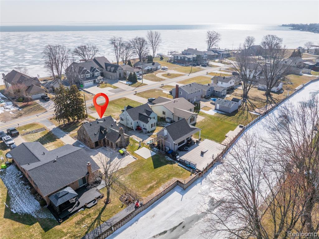 39401 Lakeshore Drive, Harrison Township, MI — Photo 5