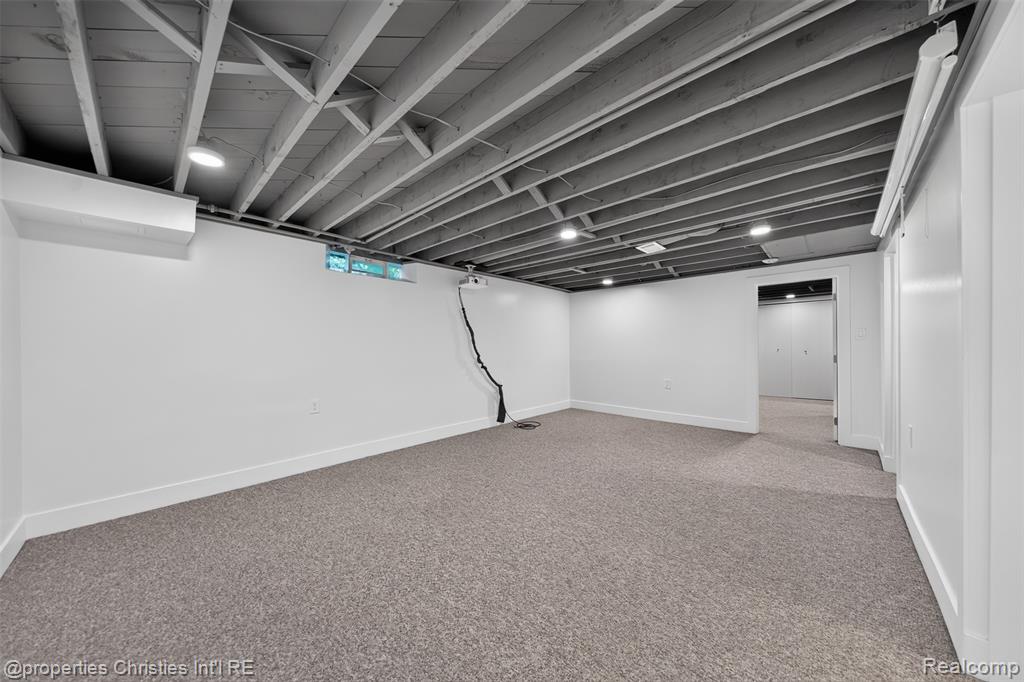 27856 Lenox Avenue, Madison Heights, MI 48071 — Photo 20