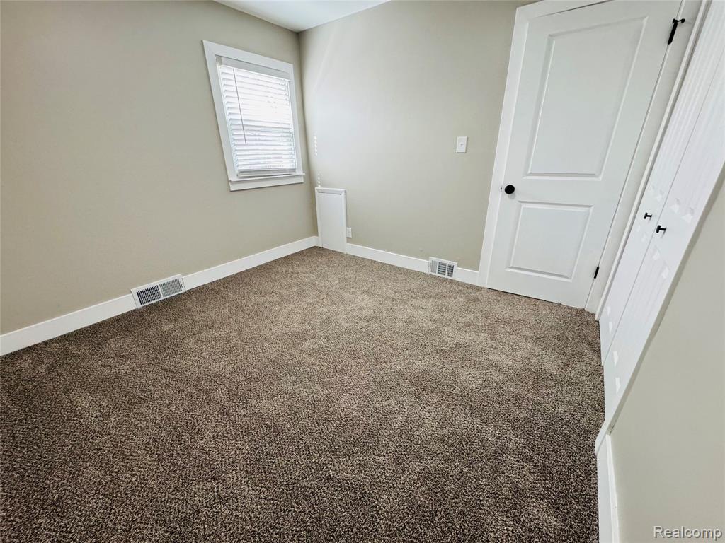 4711 Rosewold Avenue, Royal Oak, MI 48073 — Photo 18