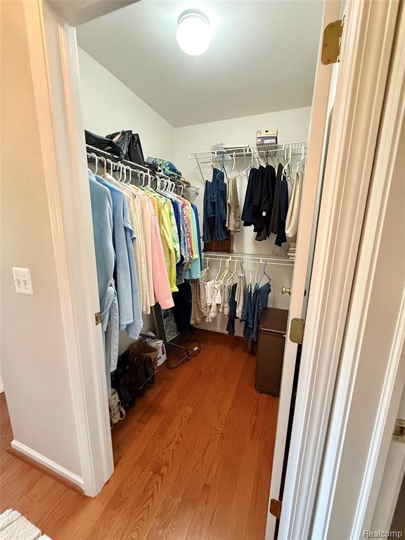 6426 Club Court W, Grand Blanc, MI 48439 — Photo 31