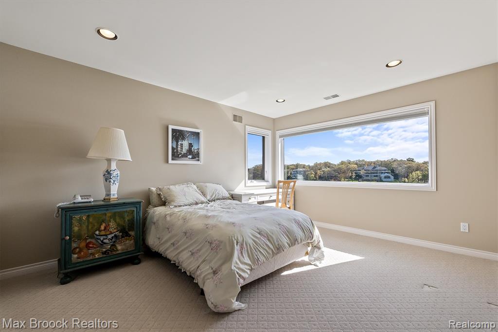 1832 Long Lake Shore Drive, Bloomfield Hills, MI 48302 — Photo 57