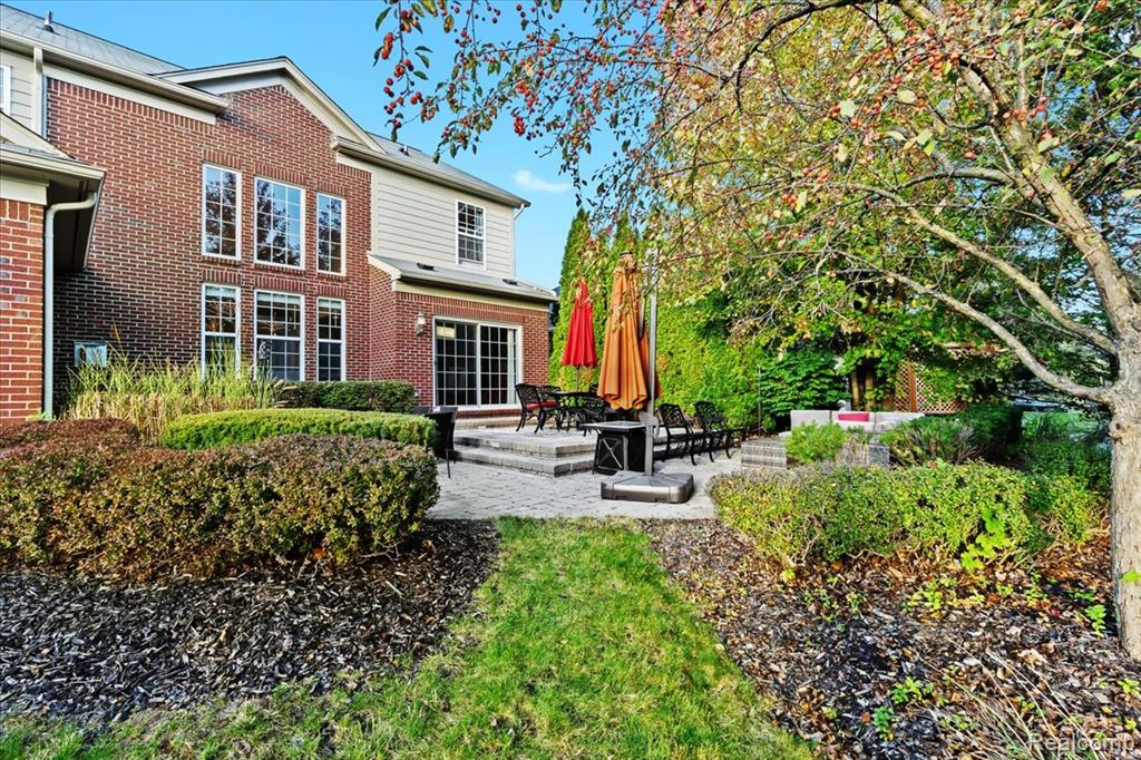 49499 Great Falls Road, Canton, MI 48188 — Photo 36