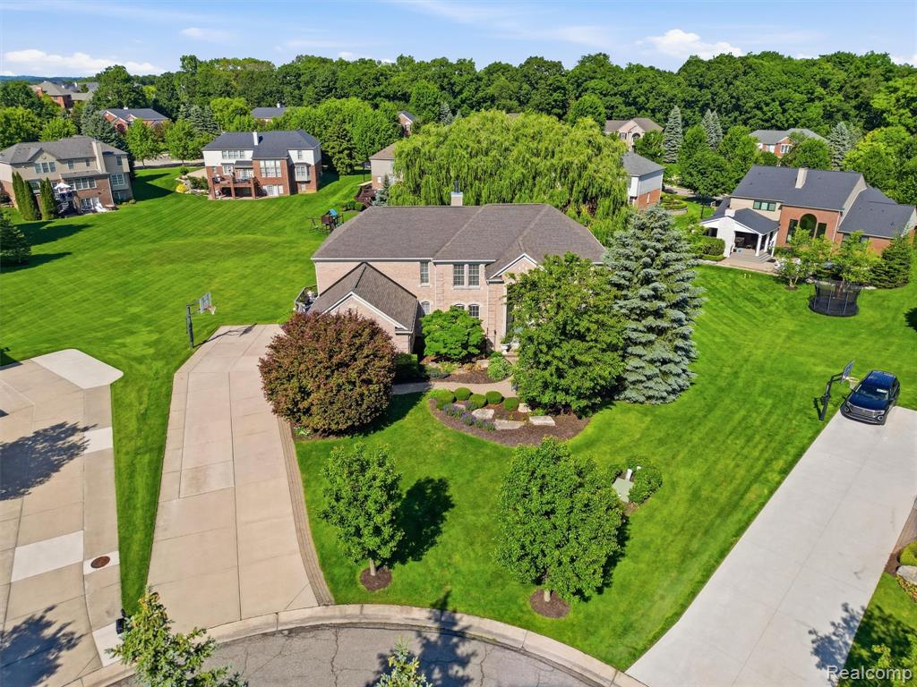 5631 Skye Court, Rochester, MI 48306 — Photo 8