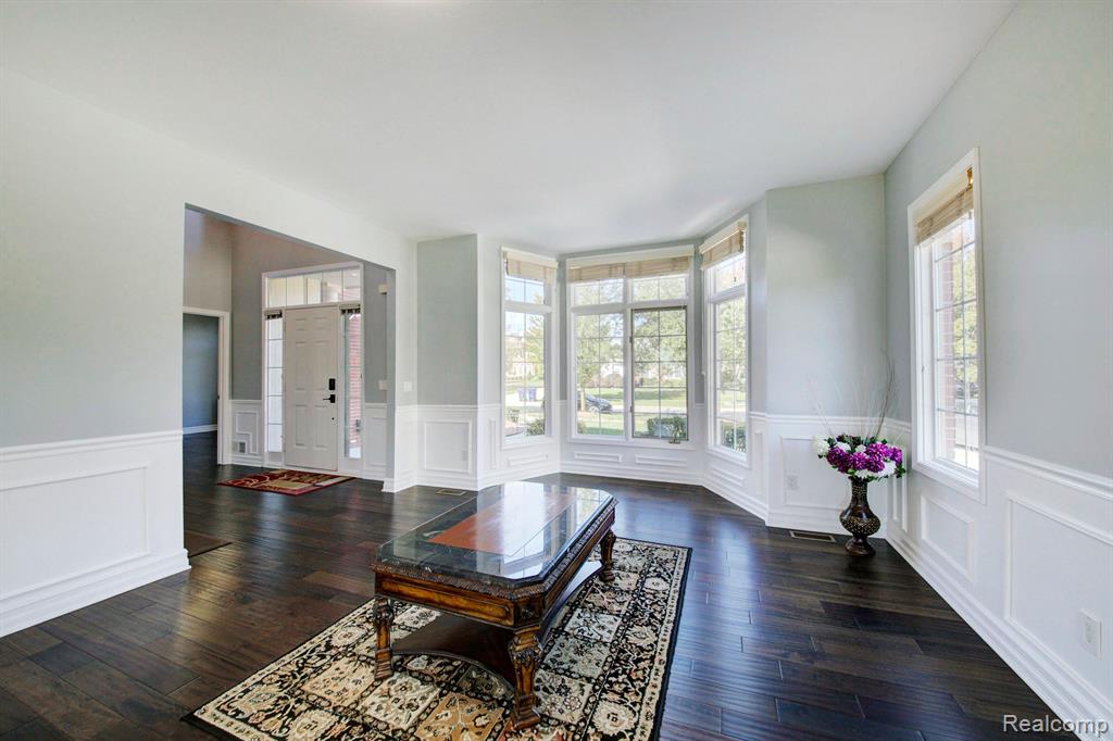 49169 Founders Court, Canton, MI 48187 — Photo 10