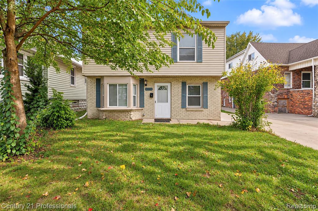 23060 BERDENO Avenue, Hazel Park, MI 48030