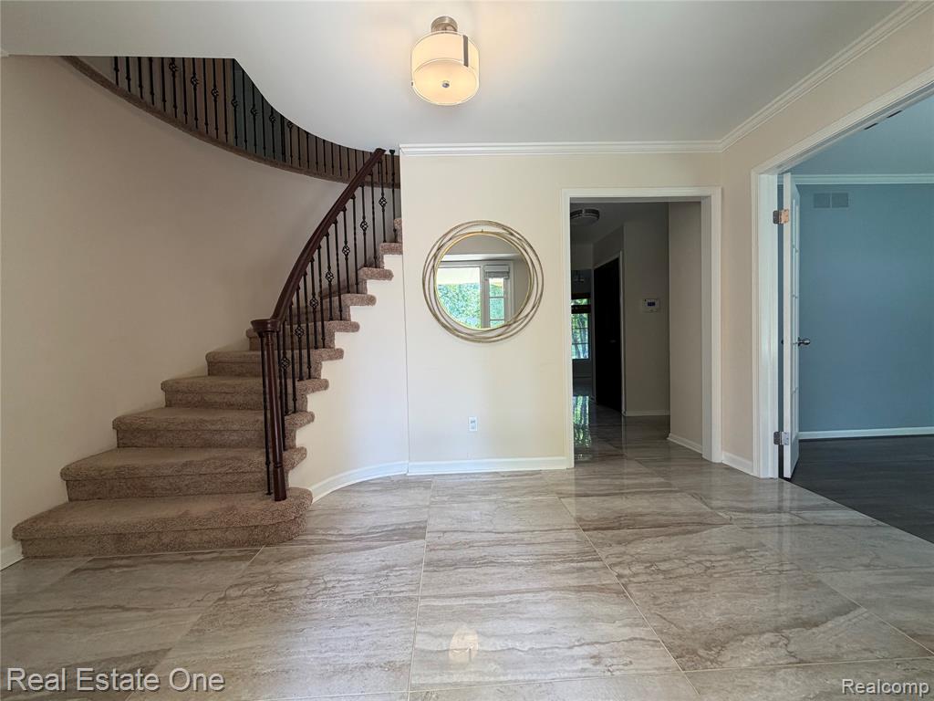 46310 Lafonde Court, Plymouth, MI 48170 — Photo 4