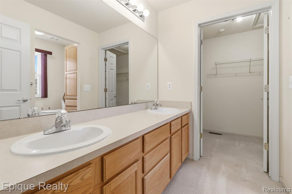 321 Cherry Grove Road Road, Canton, MI 48188 — Photo 9