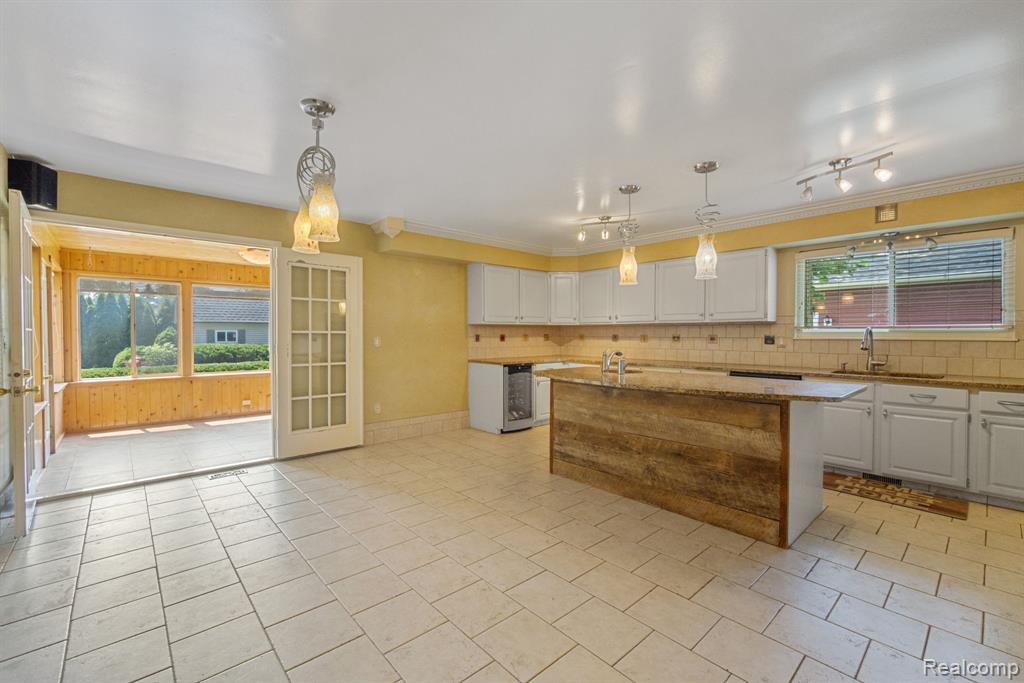 8400 Oak Shade Court, Davison, MI 48423 — Photo 9