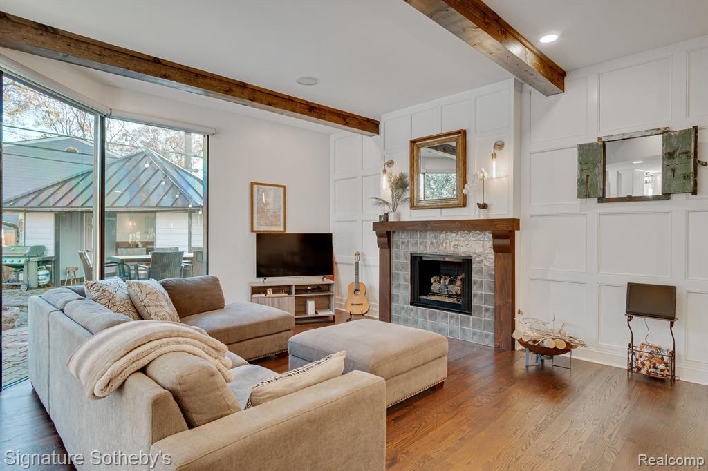 824 Wimbleton Drive, Birmingham, MI 48009 — Photo 7