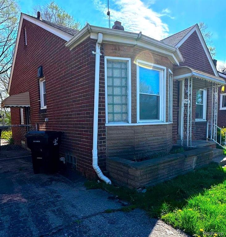 15480 SARATOGA Street - Photo 2