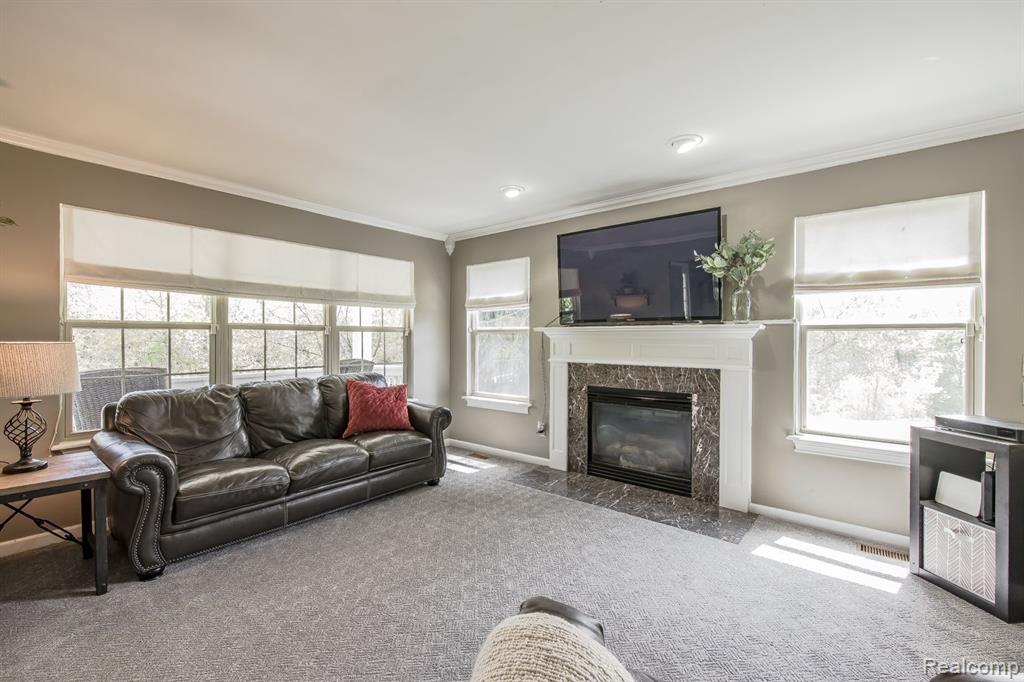 880 Frank Road, Lake Orion, MI 48362 — Photo 8