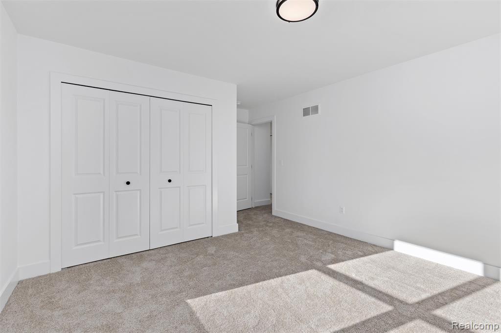 50627 Elsey Street, New Baltimore, MI 48047 — Photo 16