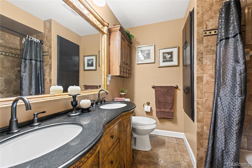 14962 Beatrice Street, Livonia, MI, 48154