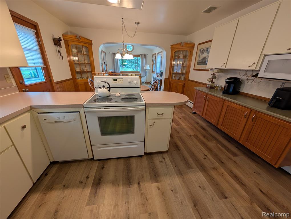 411 Cleveland Street, Bad Axe, MI 48413 — Photo 25