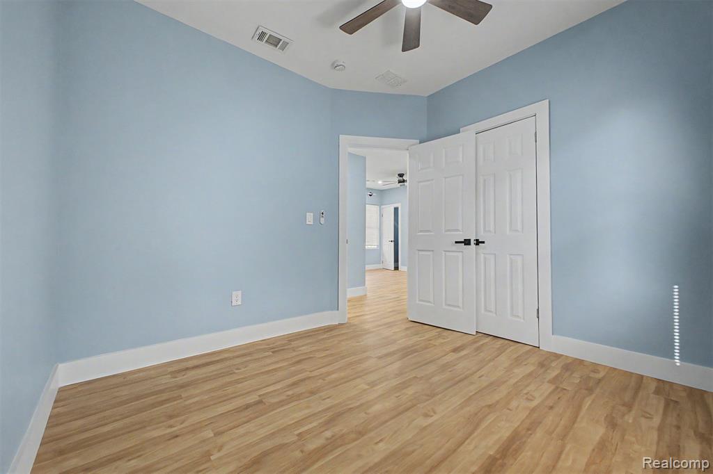 5060 S Clarendon Street, Detroit, MI 48204 — Photo 37