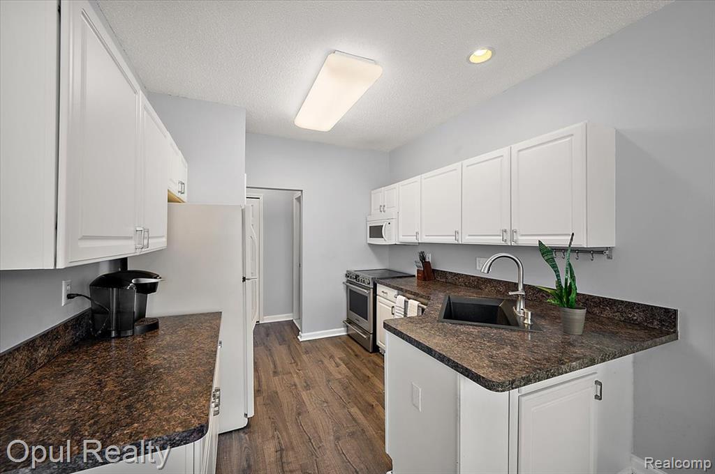 49714 Draper Circle, 87, Plymouth, MI 48170 — Photo 15