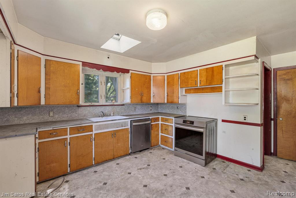 4800 Chicago Road, Warren, MI 48092 — Photo 8