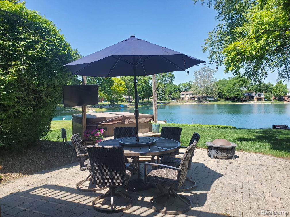 1847 Lyster Lane, Troy, MI 48085 — Photo 3