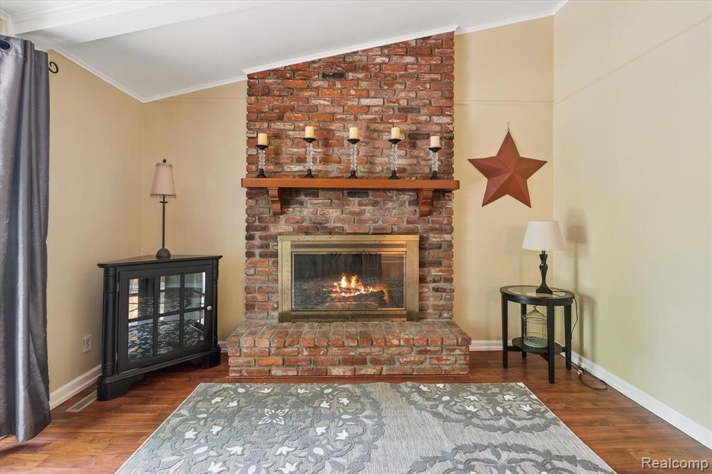 5374 Apple Hill Court, Flushing, MI 48433 — Photo 17