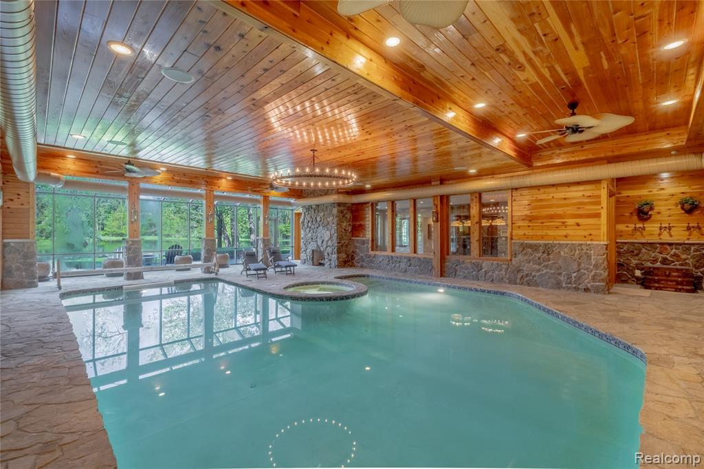 6279 CANTER CREEK Court, Grand Blanc, MI 48439 — Photo 57