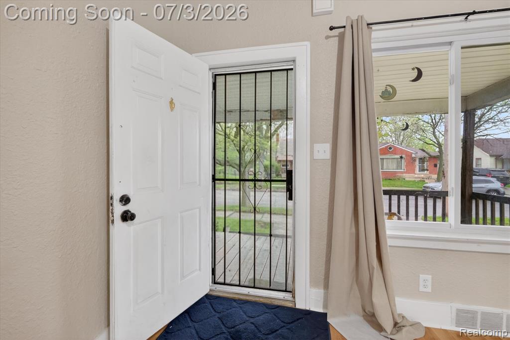 6881 Brace Street, Detroit, MI 48228 — Photo 7
