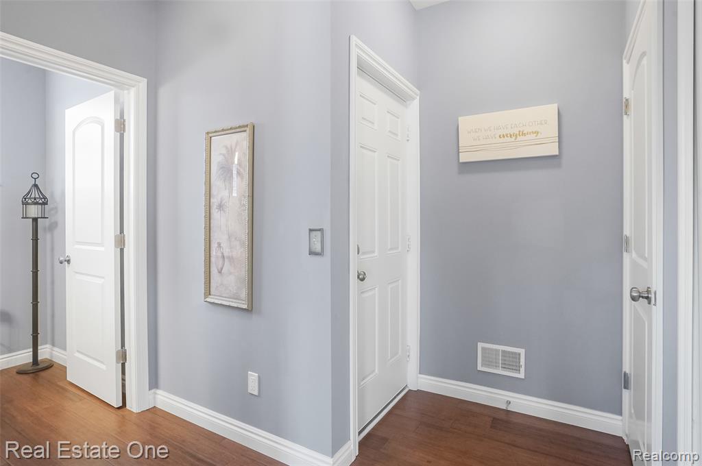 26608 Fountain View Boulevard, New Baltimore, MI — Photo 27