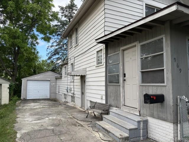 969 Myrtle Avenue, Waterford, MI 48328 — Photo 23