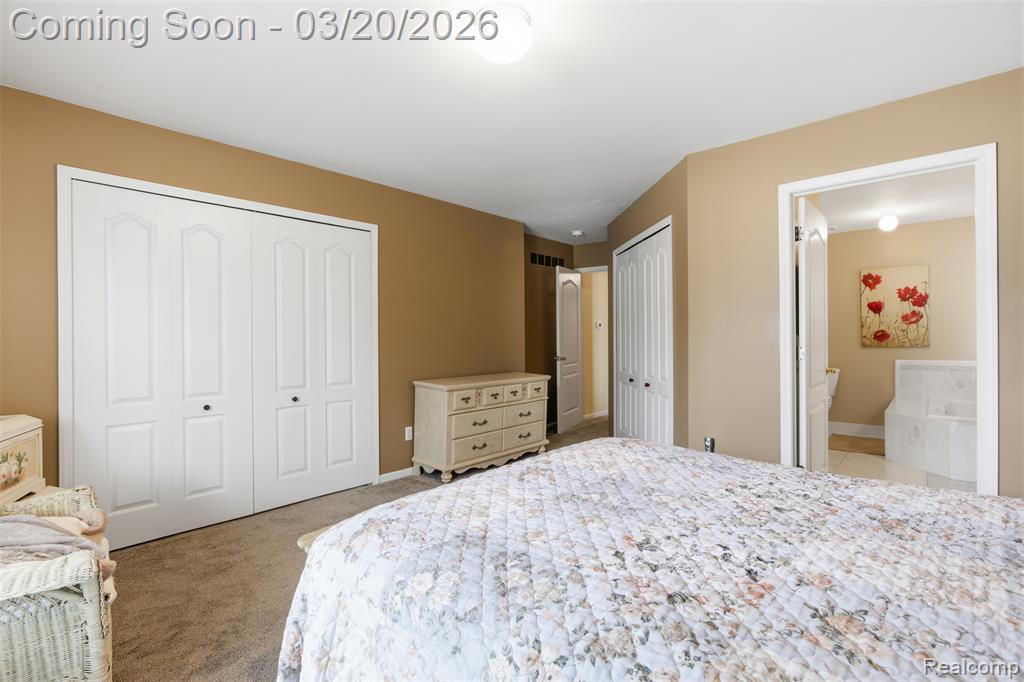 42925 N Hampton Drive, Sterling Heights, MI 48314 — Photo 17