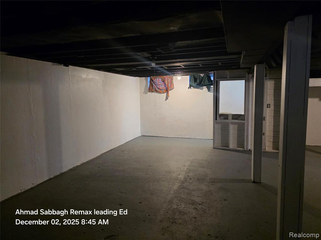 8029 Hartwell Street, Detroit, MI 48228 — Photo 10