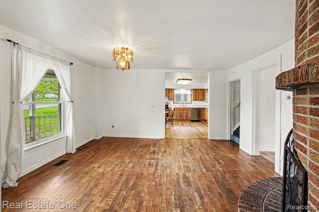 103 Stockbridge Street, Gregory, MI 48137 — Photo 12