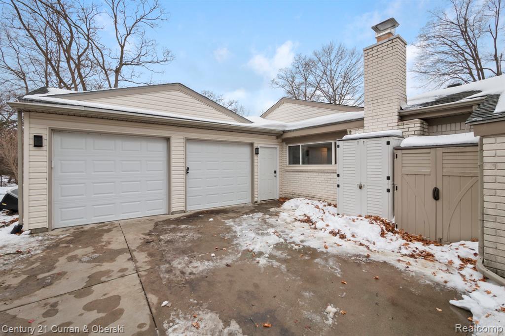 21412 Holmbury Road, Northville, MI 48167 — Photo 62
