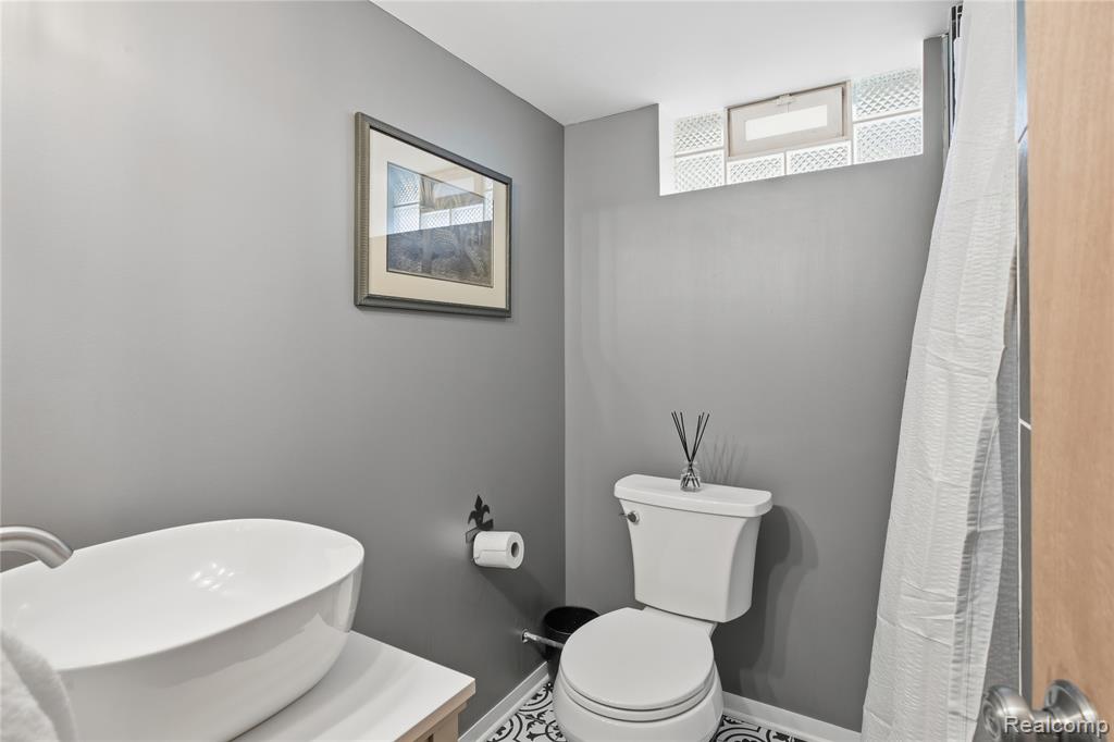 615 N Connecticut Avenue, Royal Oak, MI 48067 — Photo 32