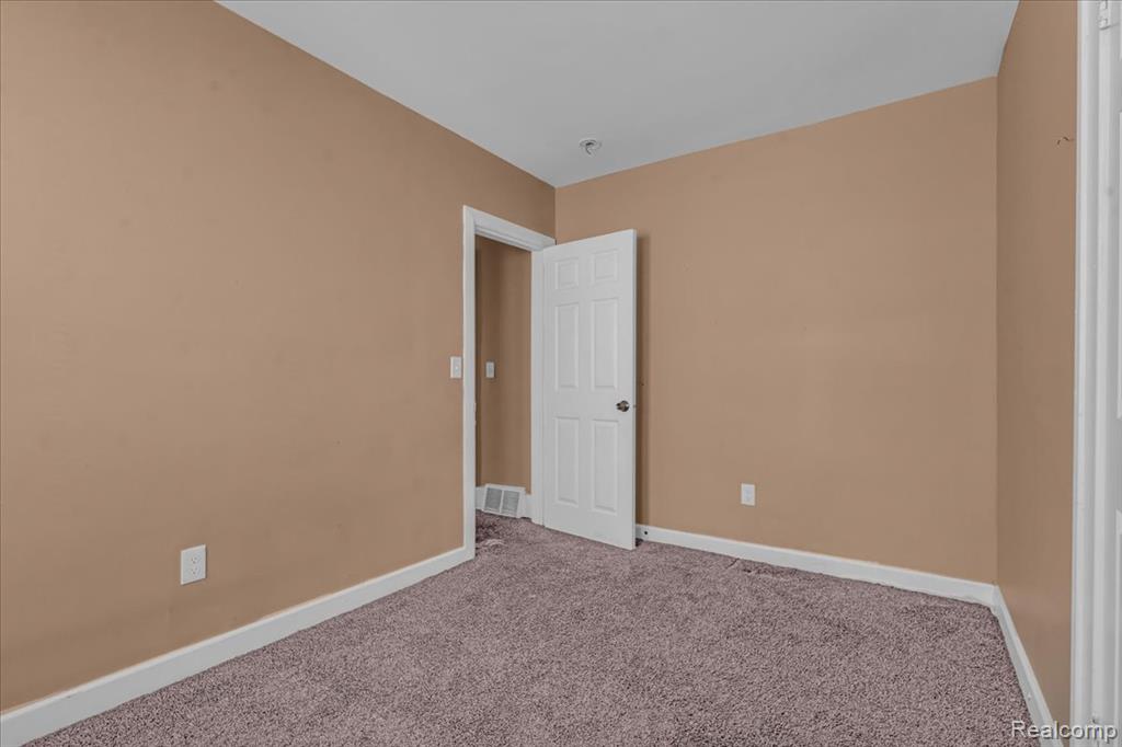 11368 Nardin Drive, Detroit, MI 48204 — Photo 13