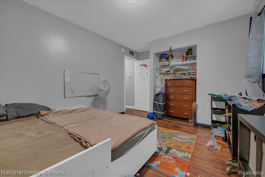 4428 Bedford Street, Dearborn Heights, MI 48125 — Photo 6