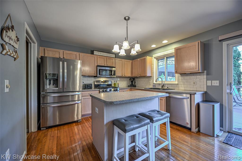 791 Deer Path Trail, Waterford, MI 48327 — Photo 16