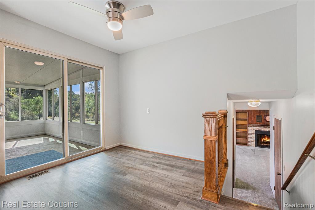 8351 Lange Road, Fowlerville, MI 48836 — Photo 9