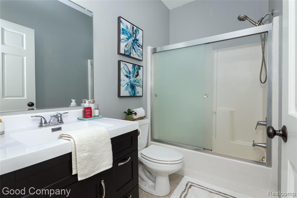 7526 Summer Breeze Trail, Howell, MI 48843 — Photo 29
