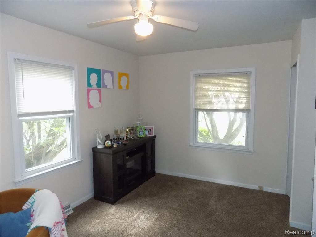 9207 Whitall Lane, Grosse Ile, MI 48138 — Photo 15