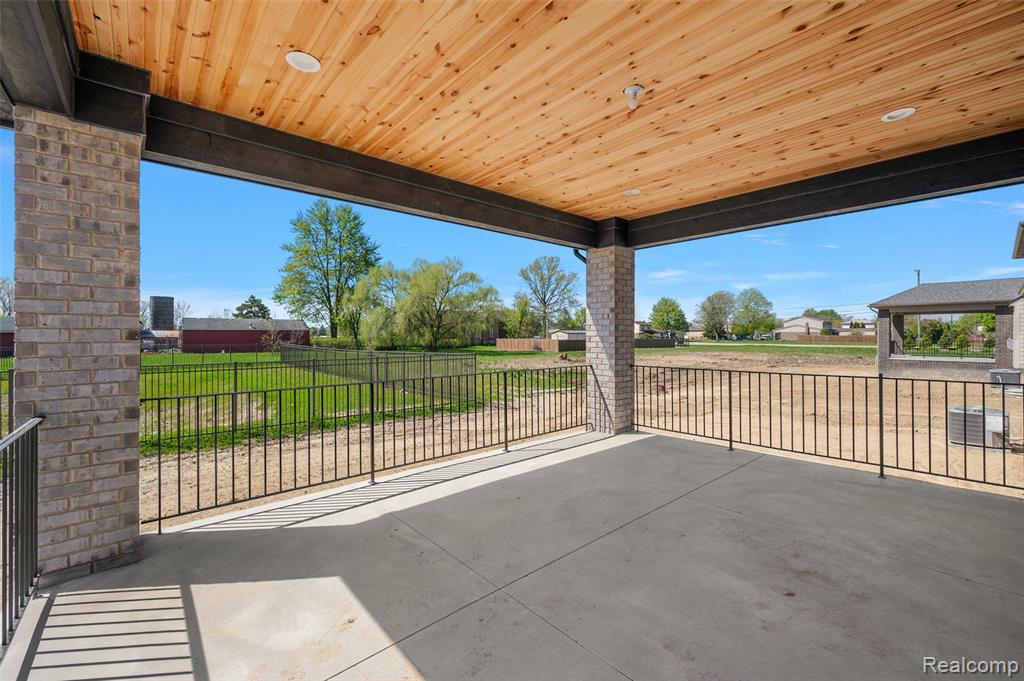 18790 Via Firenze, Macomb, MI 48044 — Photo 18