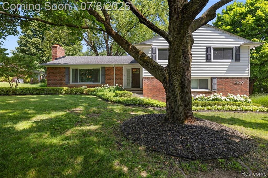 4409 W Orchard Hill Drive, Bloomfield Hills, MI 48304 — Photo 2