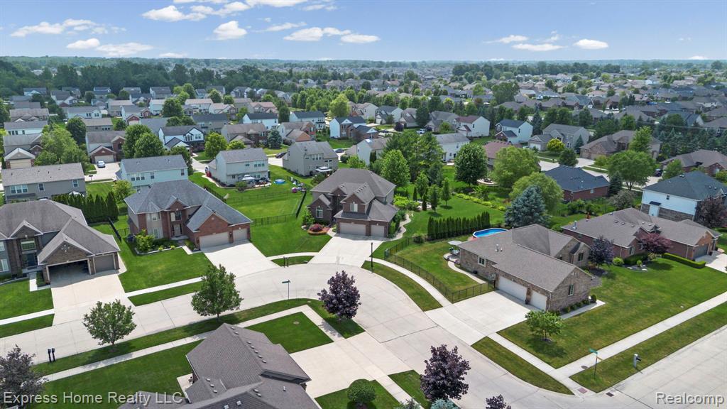 56713 Peach Tree Lane, Macomb, MI 48042 — Photo 13