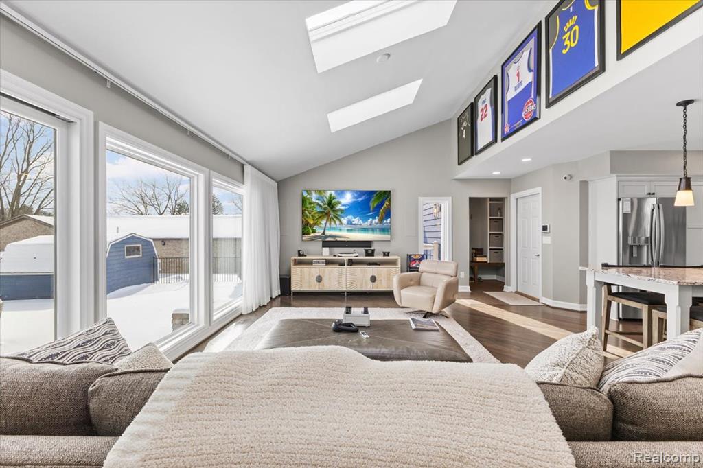 3301 Mann Road, Clarkston, MI, 00000