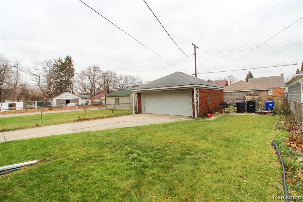15611 Spring Garden Street, Detroit, MI 48205 — Photo 28