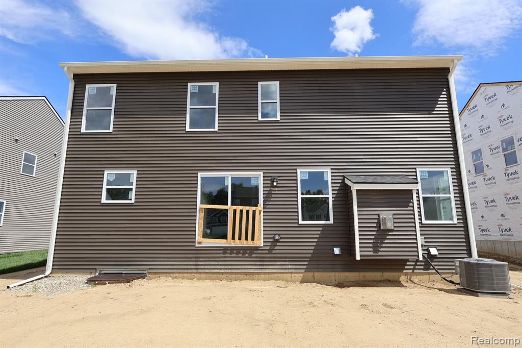 610 Harvest Way, Chelsea, MI 48118 — Photo 3