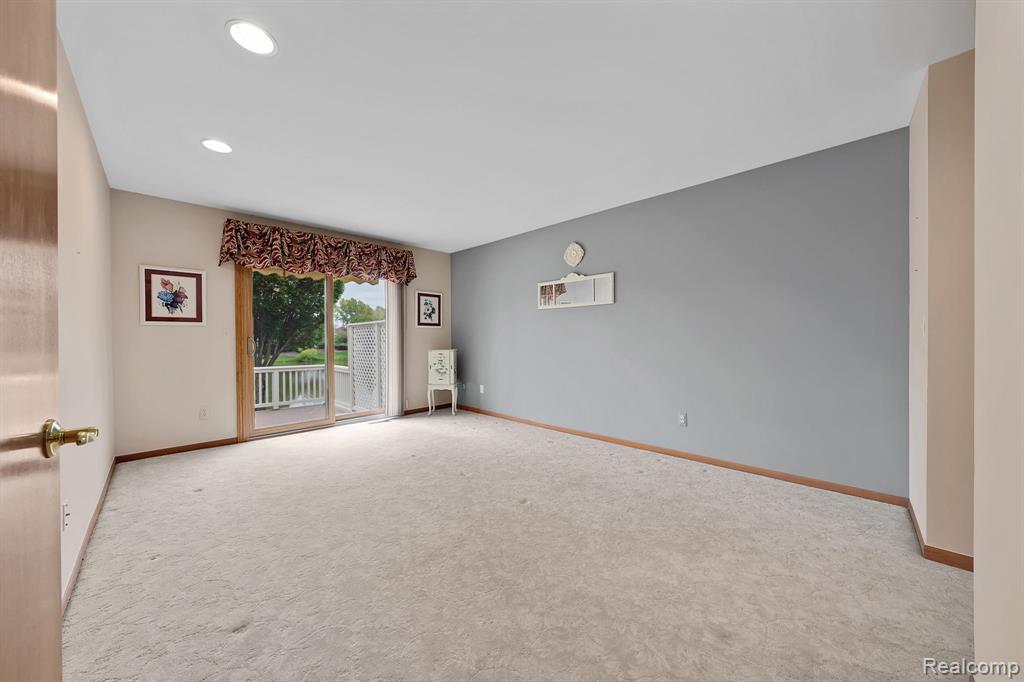 43134 Napa Drive, 35, Sterling Heights, MI 48314 — Photo 18