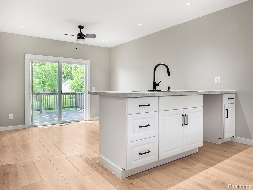 5552 Liberty Bell Road, Grand Blanc, MI 48439 — Photo 13