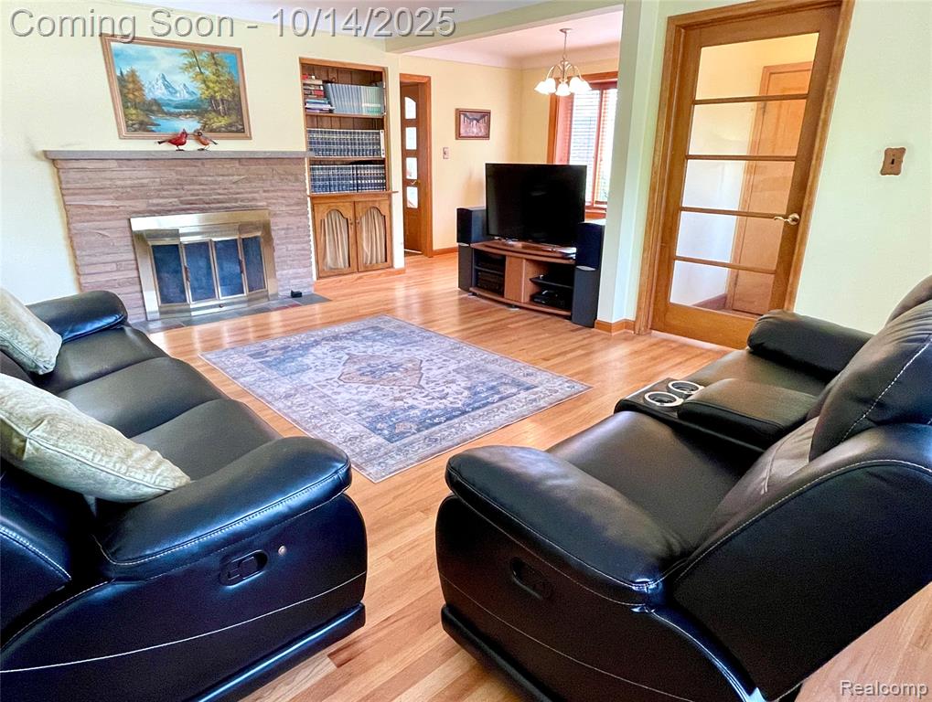 9325 RUTH AVE, Allen Park, MI 48101 — Photo 13