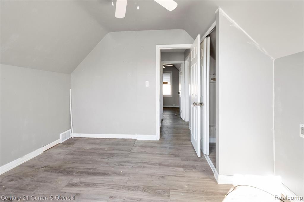 1721 E Woodward Heights Boulevard, Hazel Park, MI 48030 — Photo 16