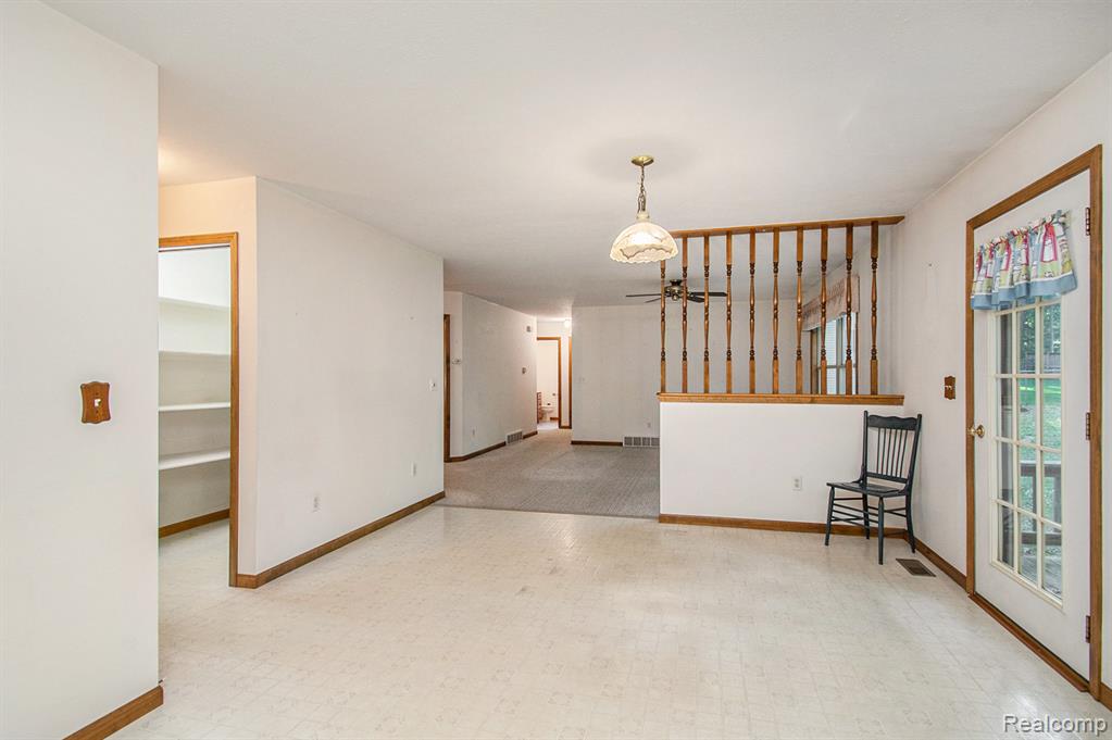 7413 W Nestel Road, Houghton Lake, MI 48629 — Photo 7