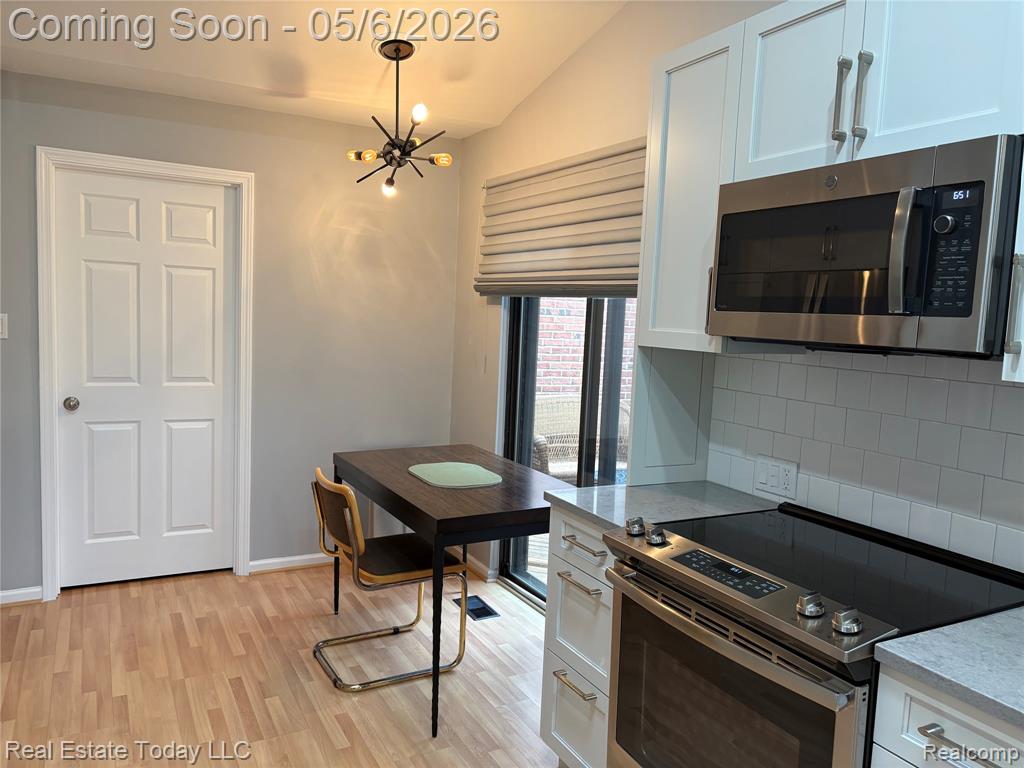 7283 Huntcliff, 57, West Bloomfield, MI — Photo 4